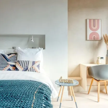 Light-filled Haven In