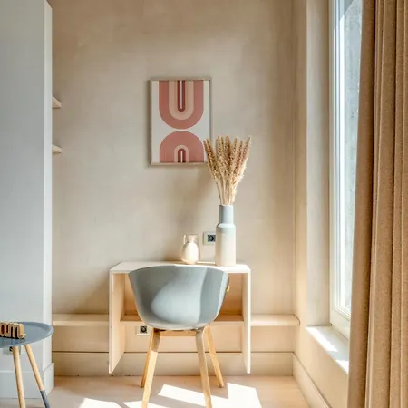 דירה Light-filled Haven In *